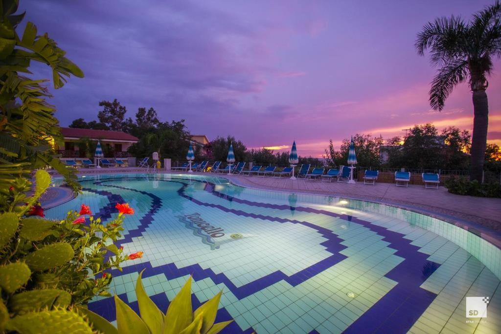 Tonicello & Hotel 4*